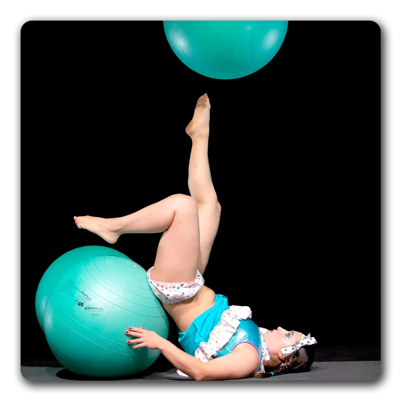 Tatiana Konoballs - Gymnastique sur ballons